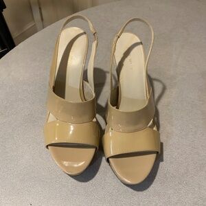 Nine West Tan Patent Leather High Platform Sandals sz 8.5 M